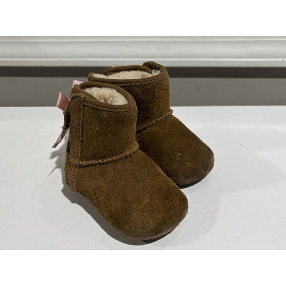 UGG Jesse Bow Baby Ankle Bootie 10084521 Size 2/3 Chestnut - Picture 1 of 8
